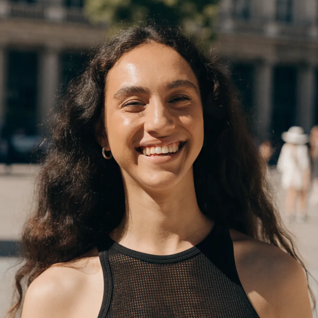 Inès
